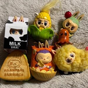 6 Labubu Wacky Mart Collectable Figurines